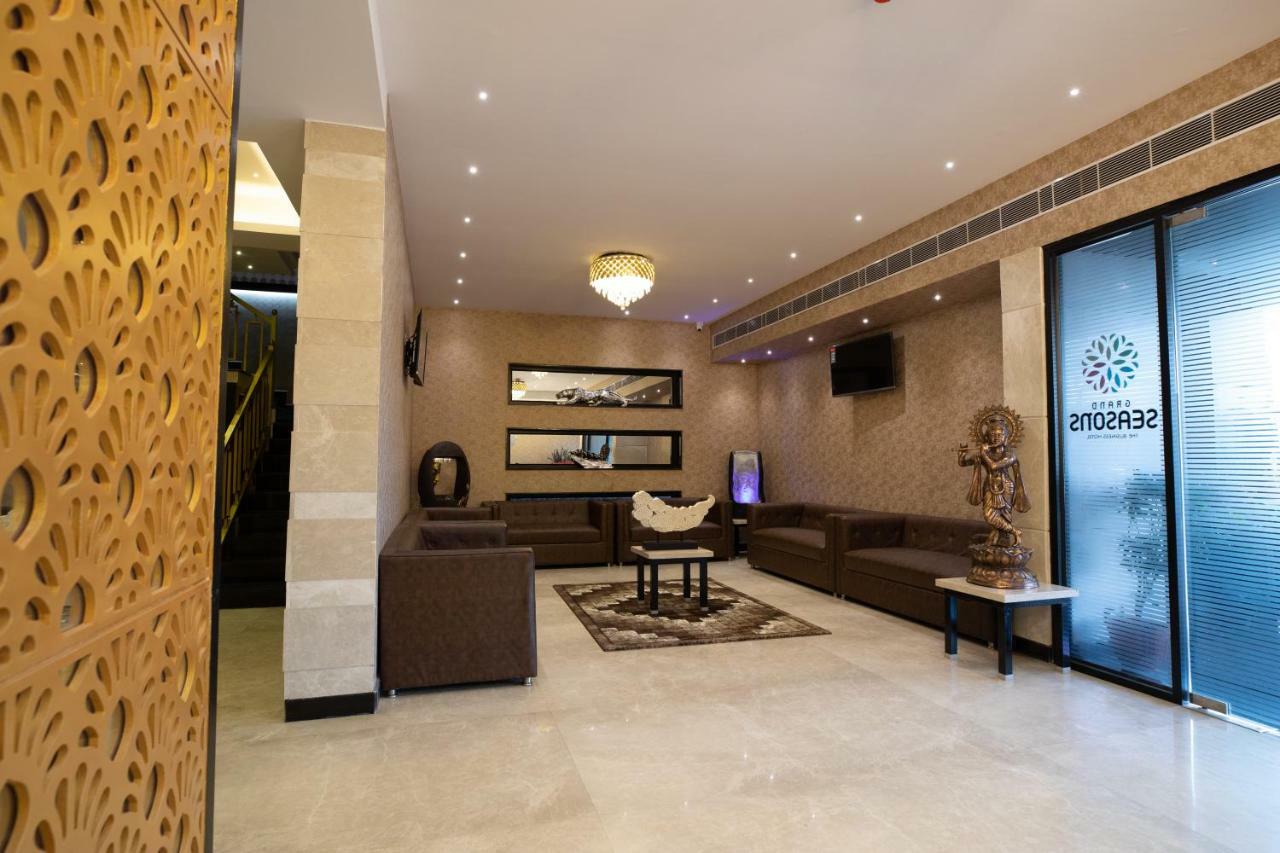 Fabhotel Prime Grand Seasons Bangalore Exteriör bild