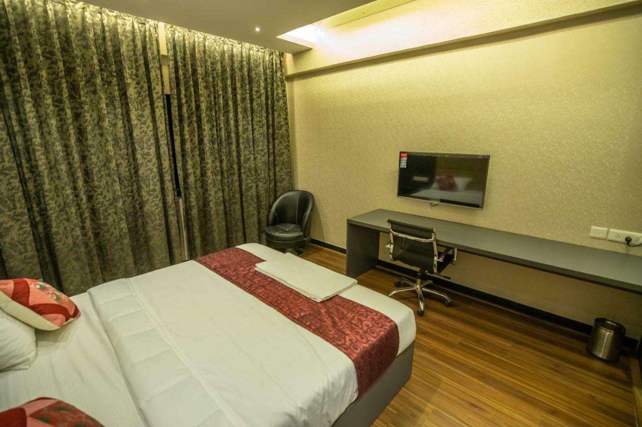 Fabhotel Prime Grand Seasons Bangalore Exteriör bild